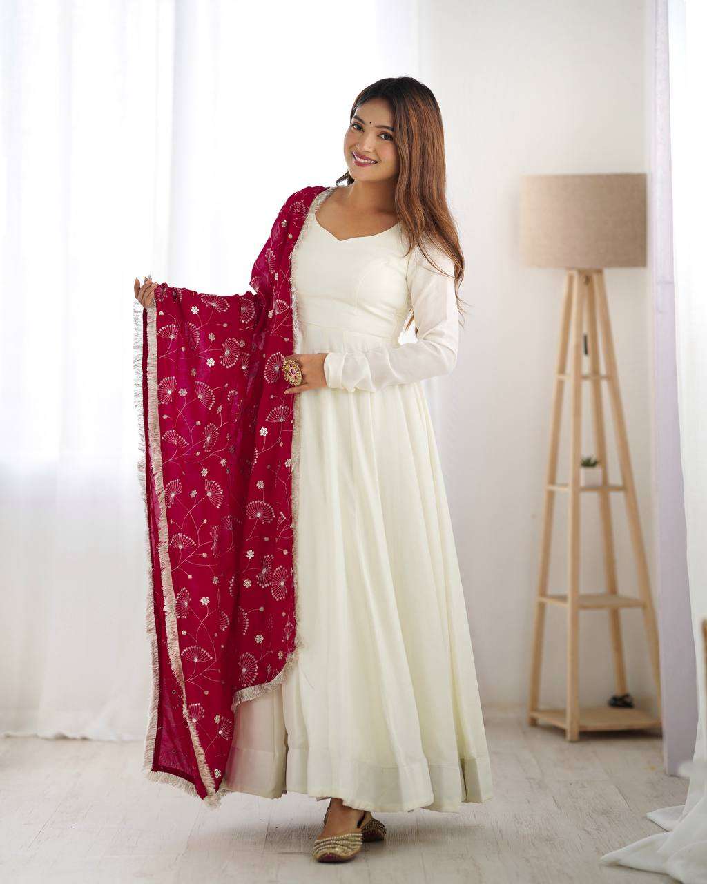 Womens Pure Romansilk Chanderi Plain Anarkali Kurti With Dupatta & Pant Set - Image 5
