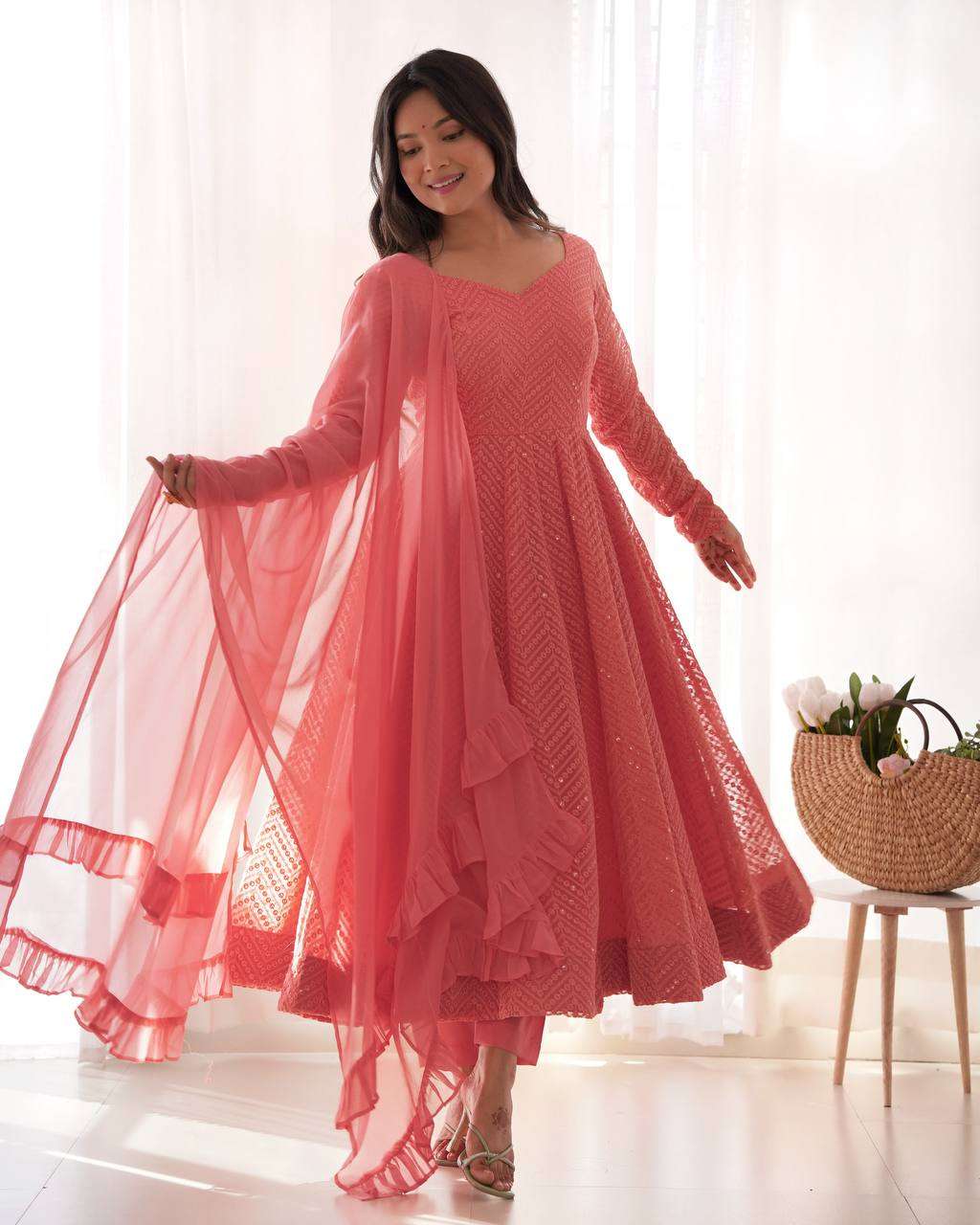 Womens Pure Romansilk Chanderi Embroidered Anarkali Kurti With Dupatta & Pant Set - Image 4