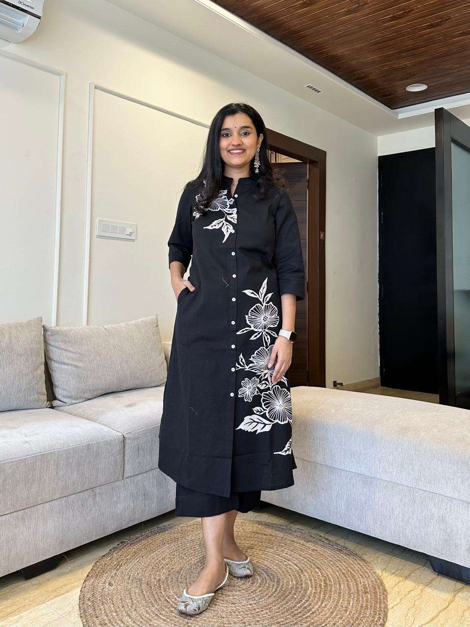 Women's Cotton Floral Printed Straight Kurti With Pant Set