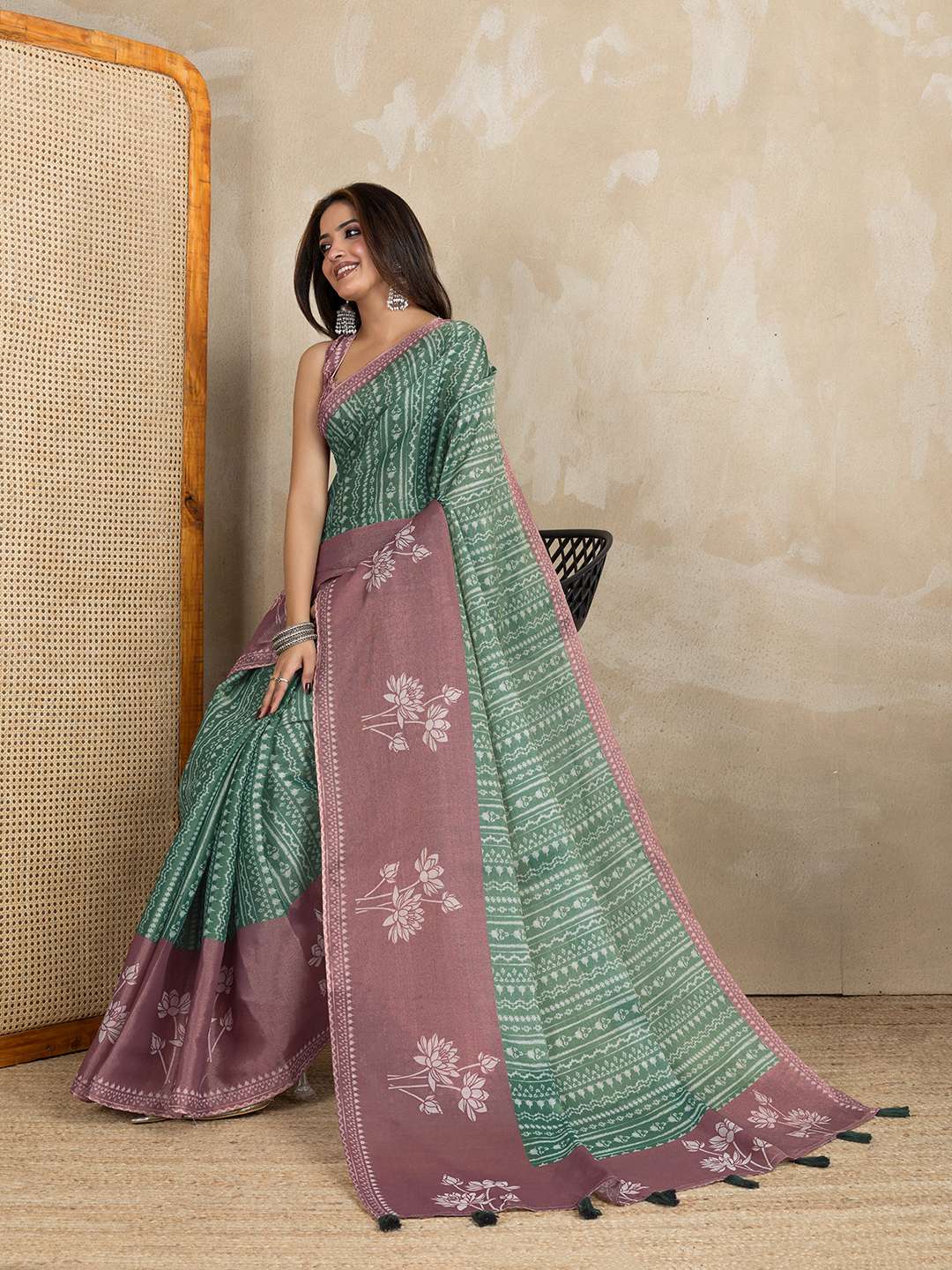 Elegant Teal Green and Mauve Pink Linen Saree with Geometric and Floral Prints